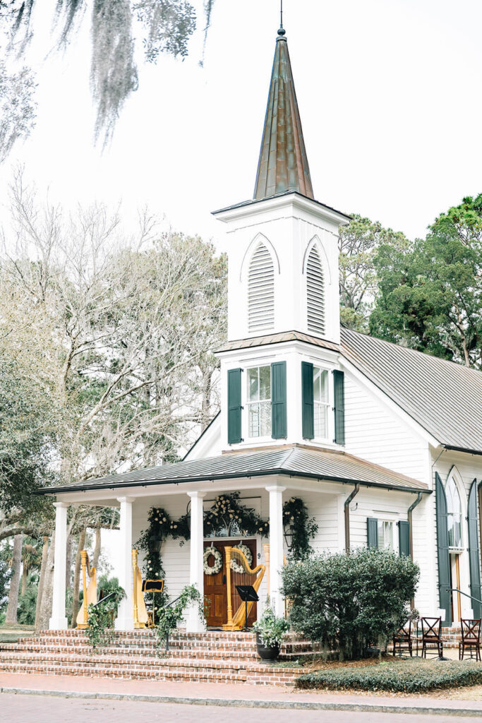 A romantic wedding ceremony with four harp players - a quartet at Montage Palmetto Bluff | Charleston Virtuosi wedding musicians